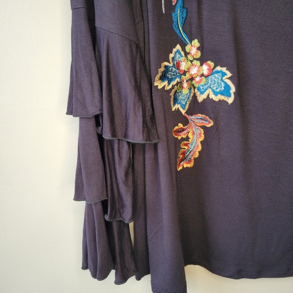 Anna Sui Loves INC International Concepts Embroidered Bell Sleeve Top Size 2XL - Picture 11 of 15